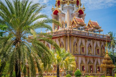 Tayland 'daki eski bir Budist tapınağı..