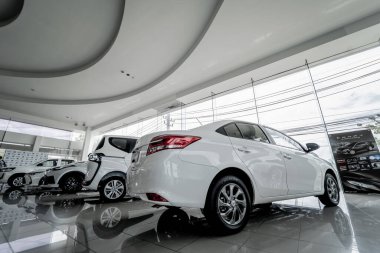 PHUKET, THAILAND - HAZİRAN 05, 2022: Otomobil galerisi Toyota.