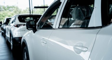 PHUKET, THAILAND - HAZİRAN 05, 2022: Otomobil galerisi Mazda.