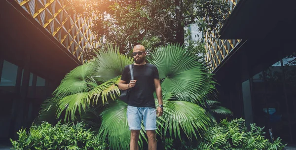 Portrait Fashion Young Man Beautiful Green Leaves Background Jungle — Stok fotoğraf