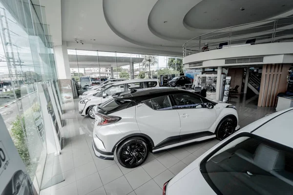 Phuket Tailandia Junio 2022 Autos Showroom Del Concesionario Toyota —  Fotos de Stock