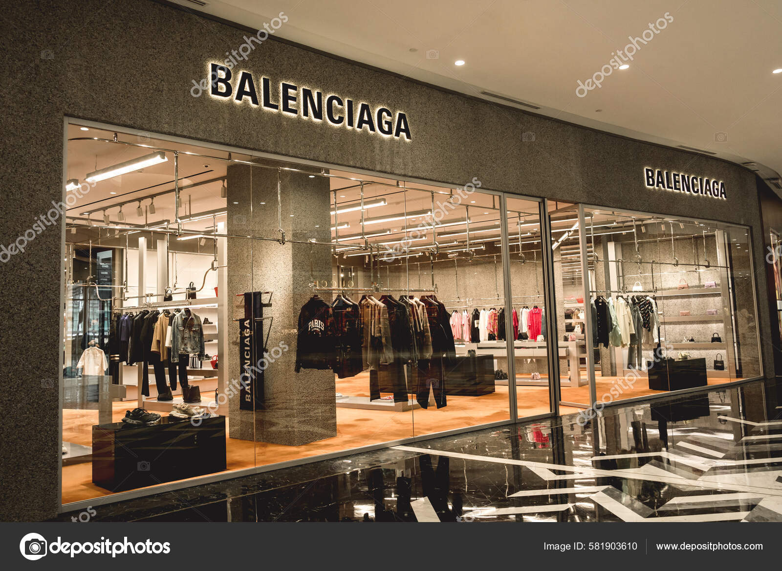 Fashion Pavilion Balenciaga Balenciaga Store Mall 1+ Hundred