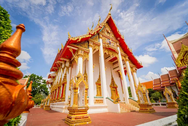 タイの古い伝統的な仏教寺院 — ストック写真