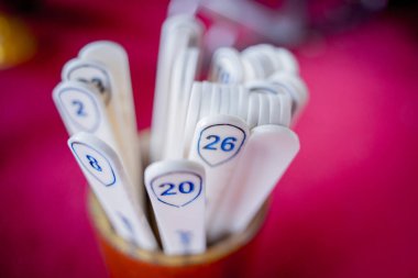 Kehanet büyük bir Budist tapınağına yapışıyor..