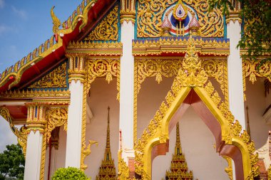 Tayland 'daki eski bir Budist tapınağı..