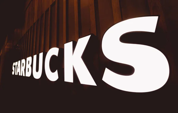 Phuket Thailand Maio 2022 Starbucks Coffee Shop Logo Signboard Loja — Fotografia de Stock