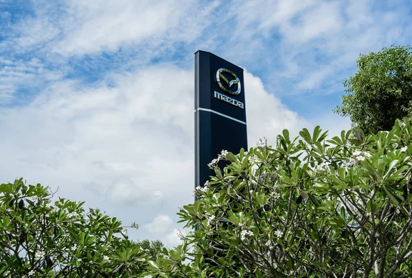 Phuket Thailand Junho 2022 Sinalização Com Logotipo Mazda Motor Corporation — Fotografia de Stock