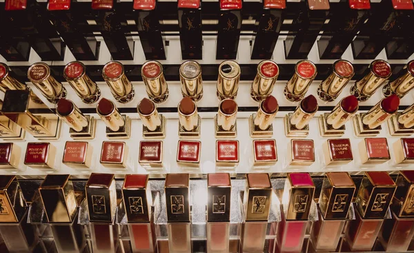 Phuket Thailand Mei 2022 Een Rij Yves Saint Laurent Lipsticks — Stockfoto