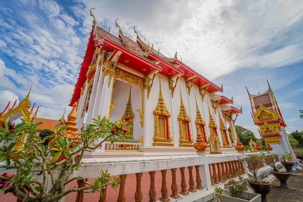 Antigo Templo Budista Tradicional Tailândia — Fotografia de Stock