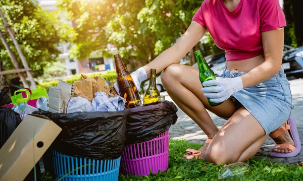 Young Beautiful Girl Sorts Garbage Special Bins — 스톡 사진