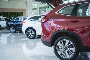 PHUKET, THAILAND - AUGUST 09, 2022: Cars in showroom of dealership Great Wall.