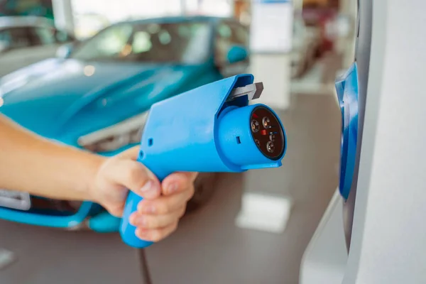 Man Charge His Electric Car City Charging Station — Stock Fotó