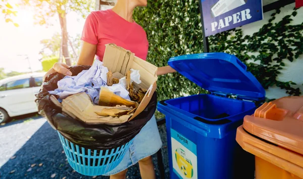 Young Beautiful Girl Throws Sorted Garbage Special Bins — Foto de Stock