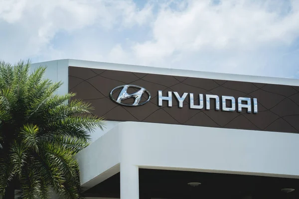 Phuket Thailand August 2022 Signboard Logo Hyundai Corporation Blue Sky — 스톡 사진