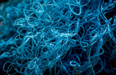 Kullanılan balık ağlarının ayrıntılı görünümü ve arkaplanı.