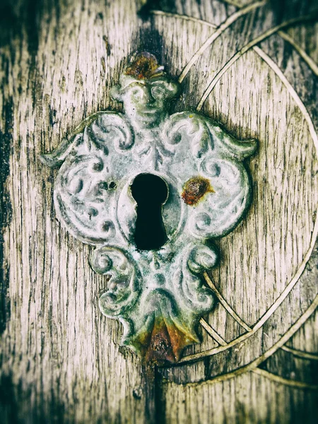 Eski anahtar deliği