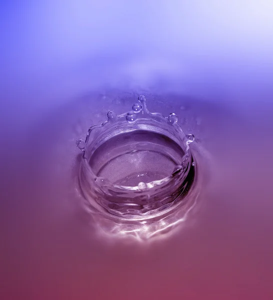 Gota de agua y salpicadura —  Fotos de Stock
