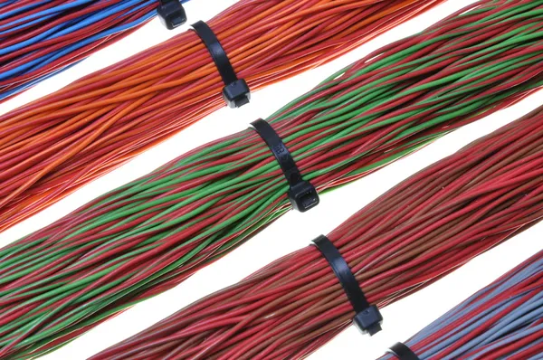 Síťové kabely, vodiče v telekomunikačních — Stock fotografie