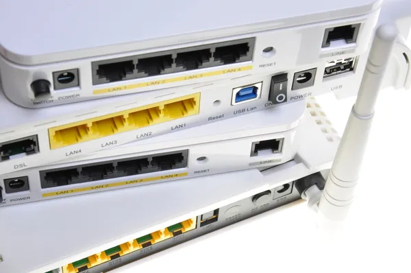 Desktop trådlösa dsl-router — Stockfoto