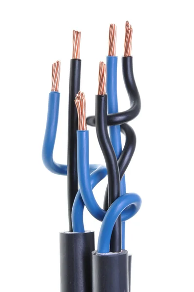 Электрораспределительные кабели — стоковое фото