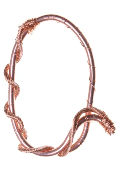 Twisted copper wire in the shape of the letter Q — Stock Photo, Image