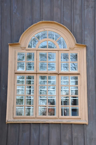 Bogenfenster — Stockfoto