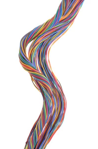 Многоцветные сетевые компьютерные кабели — стоковое фото