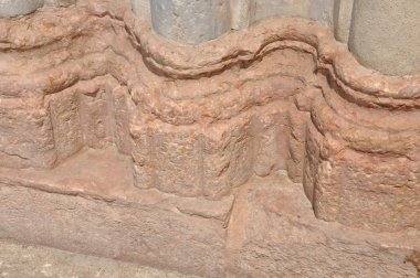 sütun Bankası Roma binası