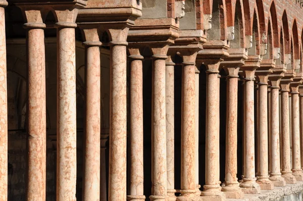 Architektur der kirche san zeno verona — Stockfoto