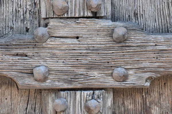 古代木门的细节 — 图库照片