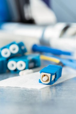Plug Optik Fiber Yama Kordonu Temizleme Kiti Yakın plan