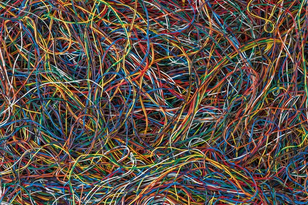 Цветные Телекоммуникационные Кабели Провода — стоковое фото