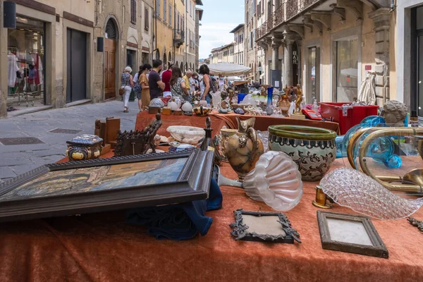 Street Stalls Antiques Market Arezzo Italy — Stock Photo, Image