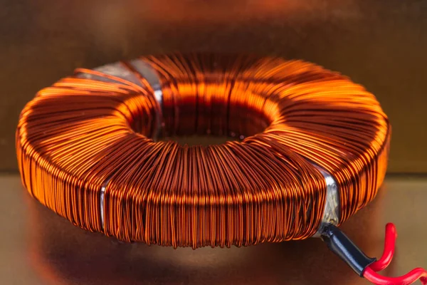 Elektrische Transformatorspule Aus Kupfer — Stockfoto