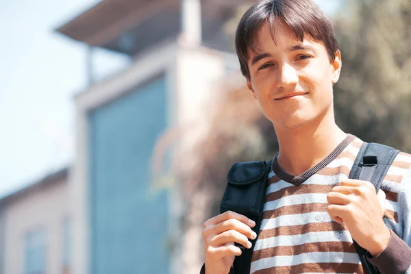 Estudiante sonriente — Foto de Stock