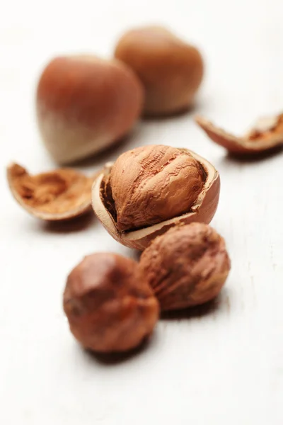 Cracked Hazelnuts — Stock Photo, Image