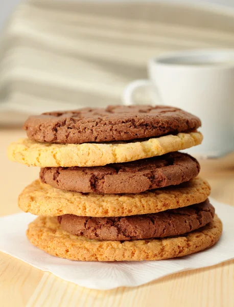燕麦饼干和巧克力饼干 — 图库照片
