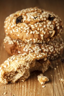 ahşap üzerine yığılmış tanımlama bilgileri