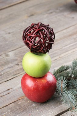 elma dışında yapılan kardan adam