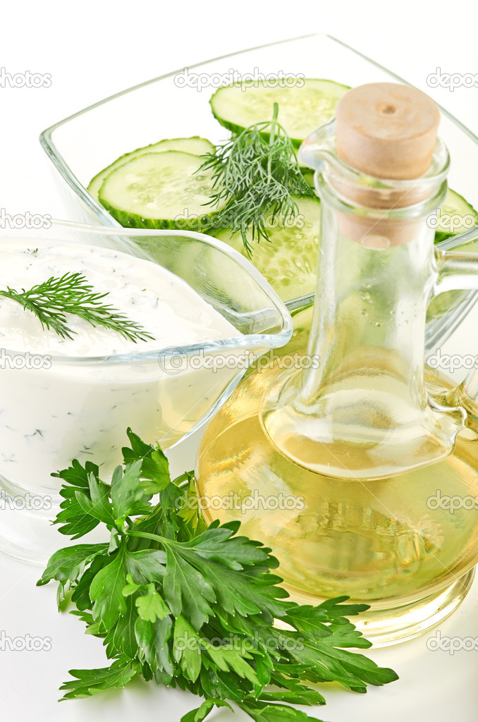 白汁— 图库照片©merznatalia#31122715