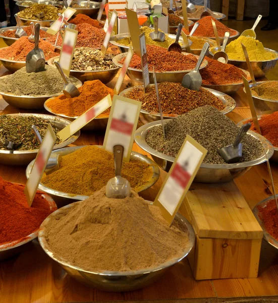 Kitchen herbs — Stock Photo, Image