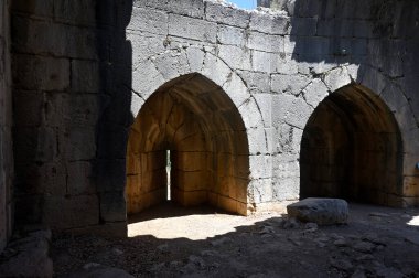 Nimrod Fort National Park  Lancet arches made of stone blocks in the walls and towers of the fortress
