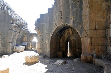 Nimrod Fort National Park  Lancet arches made of stone blocks in the walls and towers of the fortress