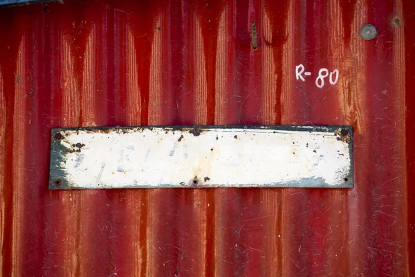 Pusty stare malowane metalicznej płytki — Zdjęcie stockowe