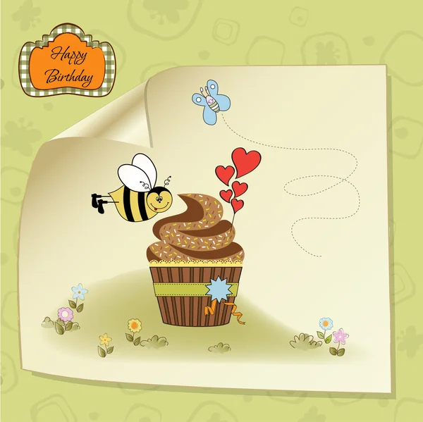 Cartão de aniversário com cupcake e abelha engraçada — Vetor de Stock