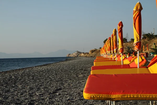 Grecia playa de verano vacía — Foto de Stock