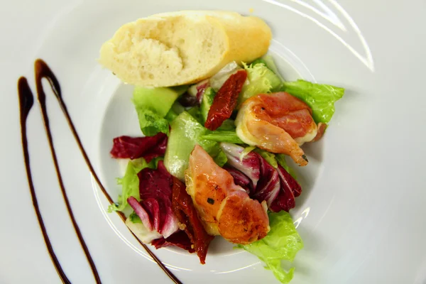 Ensalada de dieat con carne —  Fotos de Stock