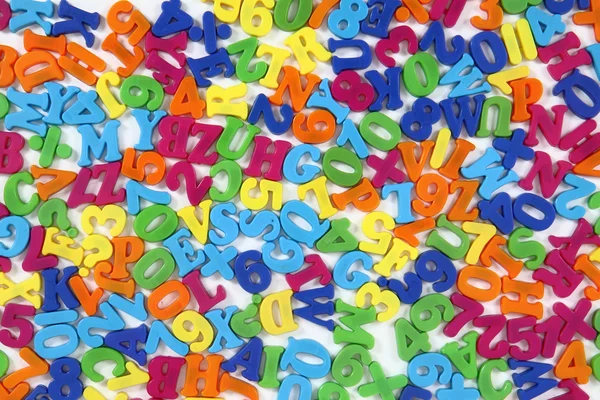 Lettere di plastica di colore — Foto Stock