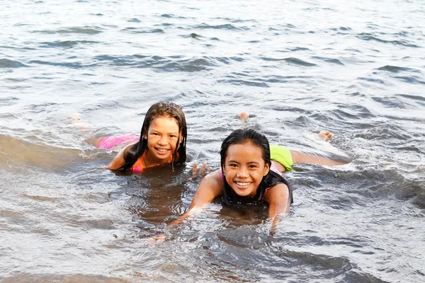 Joie dans l'eau — Photo