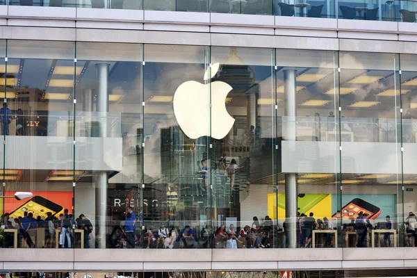 Apple showroom från utanför — Stockfoto